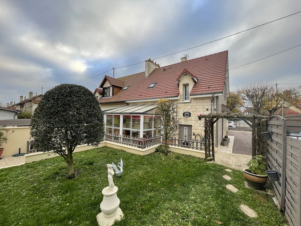 Maison en pierre MONDEVILLE 249900€ GEO2-IMMO Maison en pierre MONDEVILLE 249900€ GEO2-IMMO