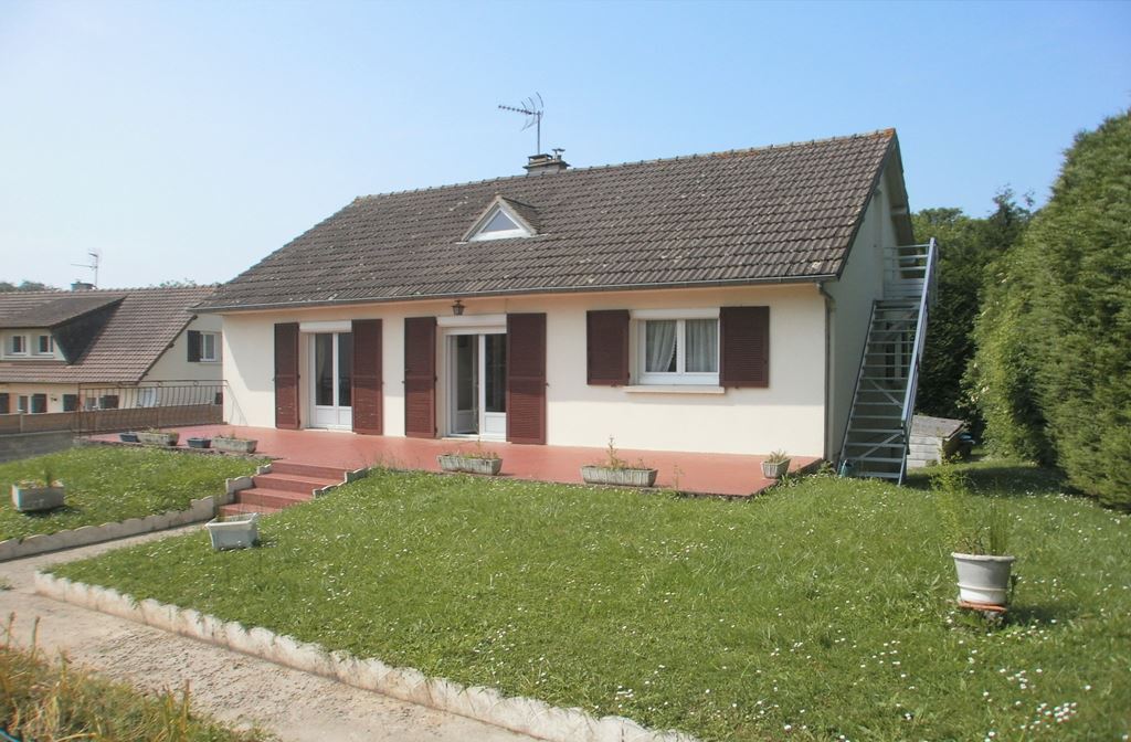 Maison de plain pied LANTHEUIL 157500€ GEO2-IMMO