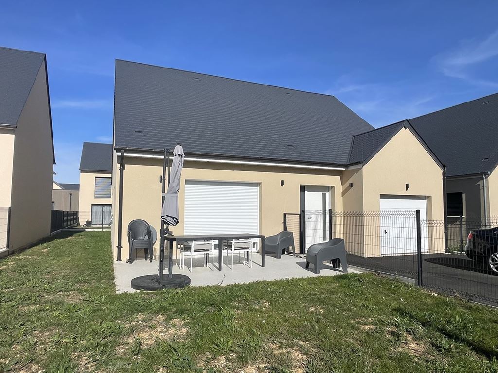 Maison de plain pied BRETTEVILLE SUR LAIZE 1200€ GEO2-IMMO